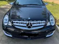 Usado Mercedes R320 224 CV (164 kW) 2009 Negro Familiar