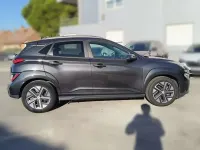 Usado Hyundai Kona Style 150 kW (204 CV) 2021 Gris SUV