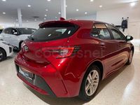 Usado Toyota Corolla Active 122 CV (89 kW) 2020 Granate Berlina