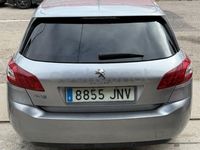 Usado Peugeot 308 Style 130 CV (95 kW) 2016 Gris / plata Berlina