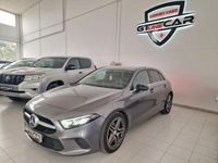 Usado Mercedes A180 109 CV (80 kW) 2018 Gris / plata Berlina