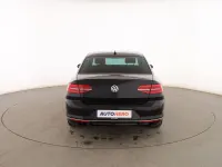 Usado VW Passat Sport 190 CV (139 kW) 2016 Negro Berlina