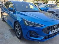Usado Ford Focus ST-Line 125 CV (91 kW) 2022 Azul Berlina