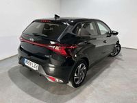 Begagnad Hyundai i20 101 HK (74 kW) 2022 Svart Halvkombi