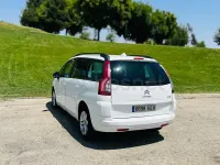 Usado Citroën Grand C4 Picasso Business Class 120 CV (88 kW) 2012 Blanco Monovolumen