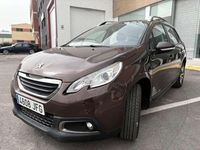 Usado Peugeot 2008 Active 100 CV (73 kW) 2016 Marrón SUV