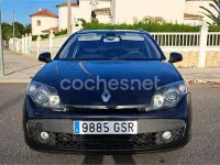 Usado Renault Laguna III GT 150 CV (110 kW) 2010 Negro Familiar