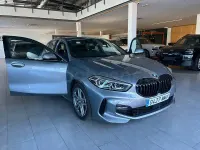 Usado BMW 118 Comfort Edition 150 CV (110 kW) 2024 Gris / plata Utilitario