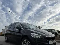 Usado BMW 218 150 CV (110 kW) 2018 Negro Familiar