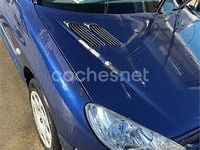 Usado Peugeot 206 75 CV (55 kW) 2005 Azul Berlina