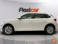 Usado Skoda Kamiq Ambition 110 CV (80 kW) 2021 Blanco SUV