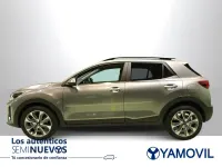 Usado Kia Stonic Style 100 CV (73 kW) 2023 Gris / plata SUV