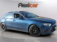 Usado Mercedes A180 136 CV (100 kW) 2019 Azul Berlina
