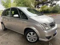 Usado Opel Meriva Sport 105 CV (77 kW) 2006 Gris Monovolumen