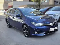 Usado Toyota Auris Active 111 CV (81 kW) 2017 Azul Familiar