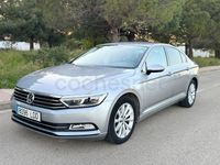 Usado VW Passat Executive 150 CV (110 kW) 2020 Gris / plata Berlina