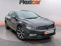 Usado VW Passat Executive 150 CV (110 kW) 2021 Gris Berlina