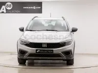 Usado Fiat Tipo Cross 101 CV (74 kW) 2021 Gris / plata Berlina