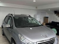 Usado Peugeot 2008 Style 110 CV (80 kW) 2016 Beige SUV