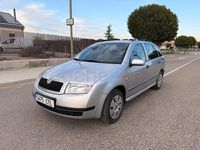 Usado Skoda Fabia Elegance 101 CV (74 kW) 2004 Blanco Berlina