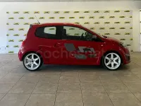 Usado Renault Twingo R.S. 131 CV (96 kW) 2011 Rojo Utilitario