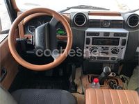 Usado Land Rover Defender SE 122 CV (89 kW) 2010 Negro Familiar