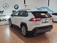 Usado Toyota RAV4 Hybrid Luxury 218 CV (160 kW) 2021 Blanco SUV