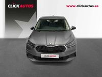 Usado Skoda Fabia Essence 80 CV (58 kW) 2025 Gris / plata Utilitario