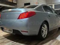 Usado Peugeot 508 Allure 163 CV (119 kW) 2012 Azul Berlina