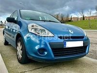 Usado Renault Clio II 75 CV (55 kW) 2010 Azul Berlina