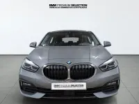 Usado BMW 118 Comfort Edition 136 CV (100 kW) 2024 Gris / plata Berlina