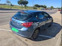 Usado Opel Astra Selective 110 HP (80 kW) 2013 Azul Sedan