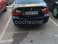 Usado BMW 320 150 CV (110 kW) 2005 Azul Berlina
