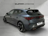 Nuevo Cupra Leon 204 CV (150 kW) 2025 Gris / plata Berlina
