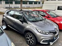 Usado Renault Captur LIMITED 120 CV (88 kW) 2018 Gris / plata SUV
