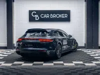 Usado Porsche Panamera Sport Turismo 462 CV (339 kW) 2018 Gris / plata Familiar
