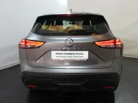 Usado Nissan Qashqai Acenta 140 CV (102 kW) 2022 Gris SUV