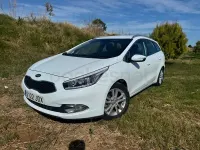 Usado Kia Ceed Sportswagon 128 CV (94 kW) 2015 Blanco Familiar