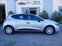 Usado Renault Clio IV LIMITED 75 CV (55 kW) 2017 Gris / plata Berlina