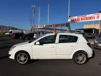 Usado Opel Astra Energy 120 CV (88 kW) 2009 Blanco Berlina