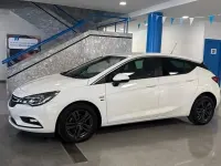 Usado Opel Astra S 110 CV (80 kW) 2019