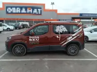 Usado Peugeot Rifter Allure 110 CV (80 kW) 2021 Marrón Monovolumen