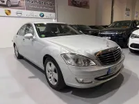 Usado Mercedes S500 388 CV (285 kW) 2007 Gris / plata Berlina