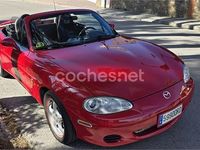 Usado Mazda MX5 Active 110 CV (80 kW) 2005 Rojo Descapotable