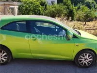 Usado Seat Ibiza SC Style 105 CV (77 kW) 2012 Verde Utilitario