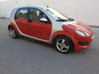 Usado Smart ForFour Pulse 75 CV (55 kW) 2005 Rojo Utilitario