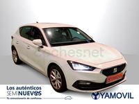 Usado Seat Leon Style 110 CV (80 kW) 2021 Blanco Berlina