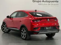 Usado Renault Arkana Techno 145 CV (106 kW) 2023 Rojo SUV