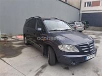Usado Ssangyong (KGM) Rodius Limited 165 CV (121 kW) 2007 Negro Monovolumen