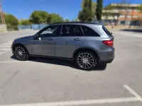 Usado Mercedes GLC220 AMG line 163 CV (119 kW) 2016 Gris SUV
